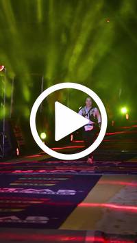 BIB:  <button type="button" onclick="openModal(27212920)" class="btn btn-primary btn-sm float-right" data-toggle="modal" data-target=".modal-high-quality">
                <i class="fa fa-download"></i> Download
                </button>